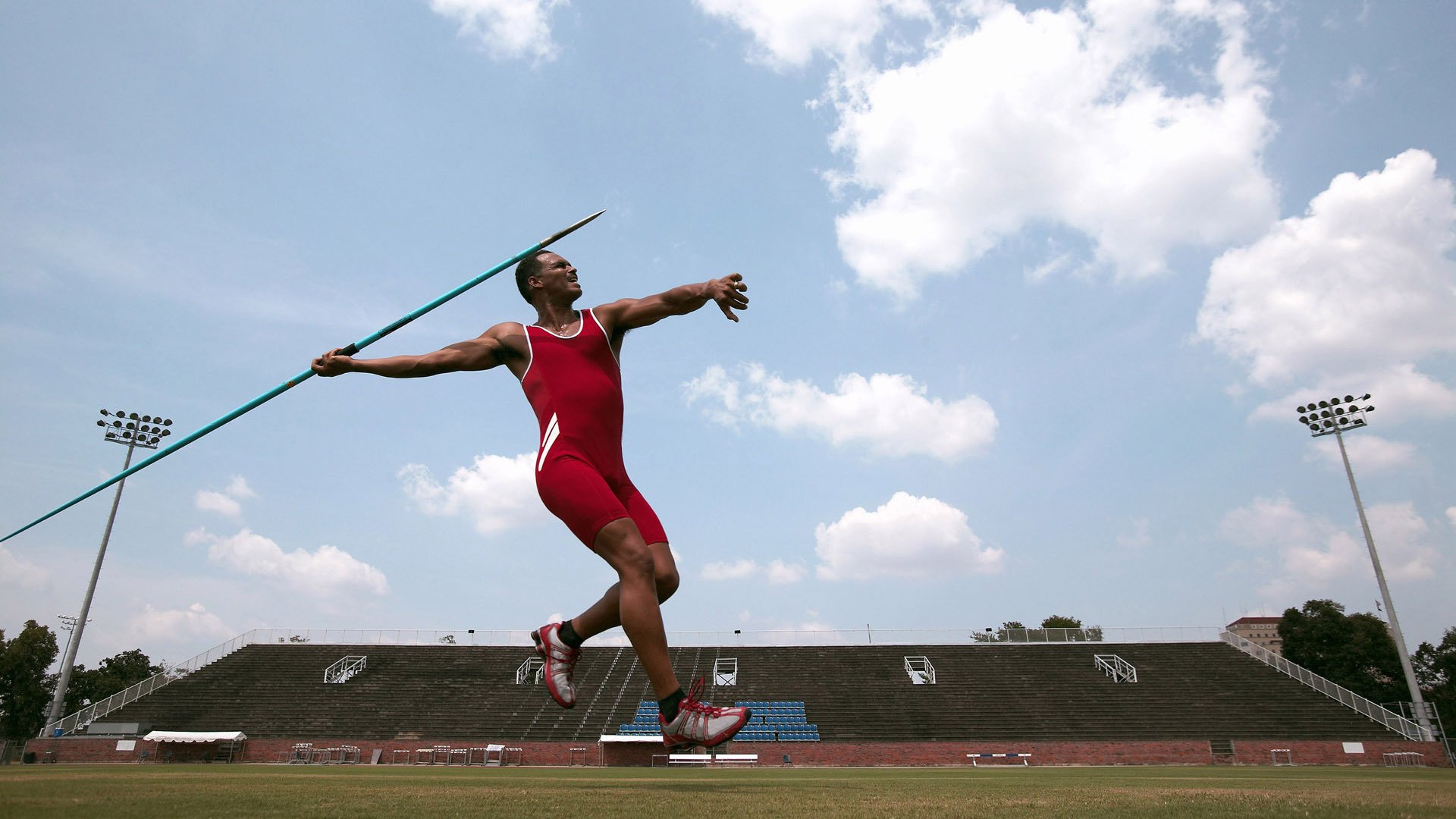 南非羚羊队的反击战术:快速回转进攻是他们的制胜法宝,南非羚羊直升机